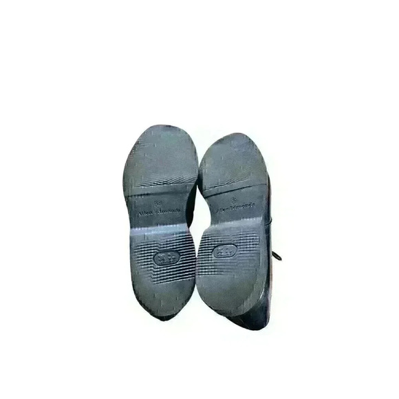 Allen Edmonds Men’s Black Dress Shoes - Picture 6 of 9